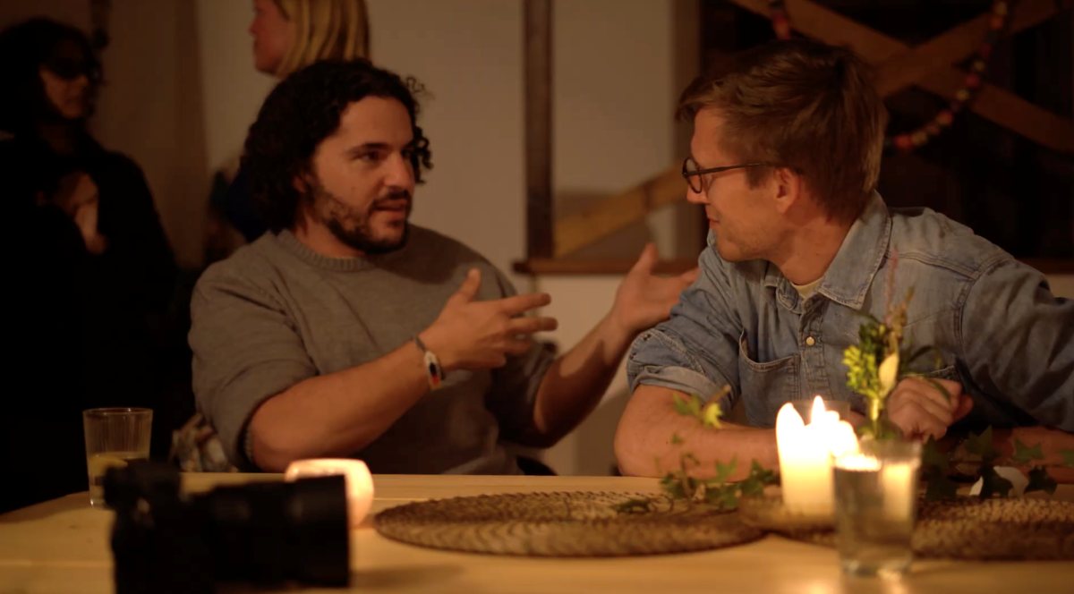 Conversation by candlelight